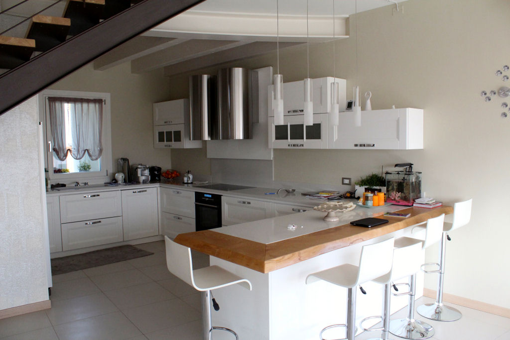 Cucina con penisola caretta design Foto cucine con penisola